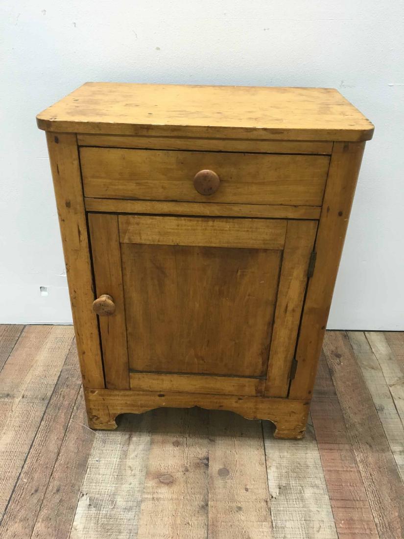 PINE NIGHTSTAND (1 of 5)