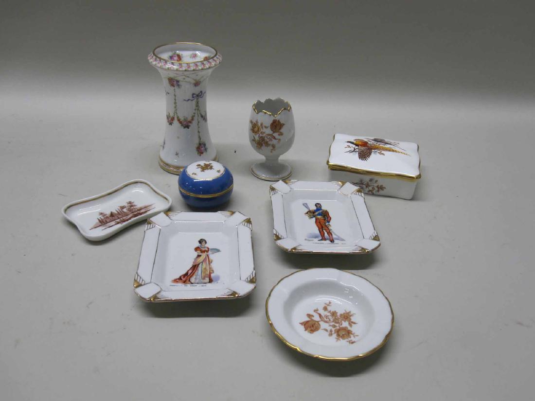 GROUP OF ASSORTED PORCELAIN TABLE ARTICLES (1 of 6)