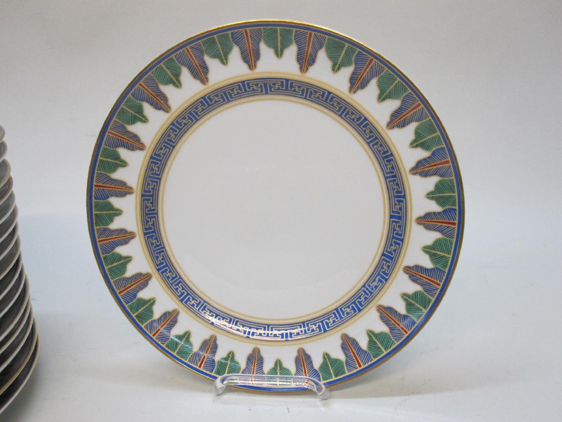 17 MOTTAHEDEH CHARLESTON FEATHER PLATES: each 9 5/8" diameter