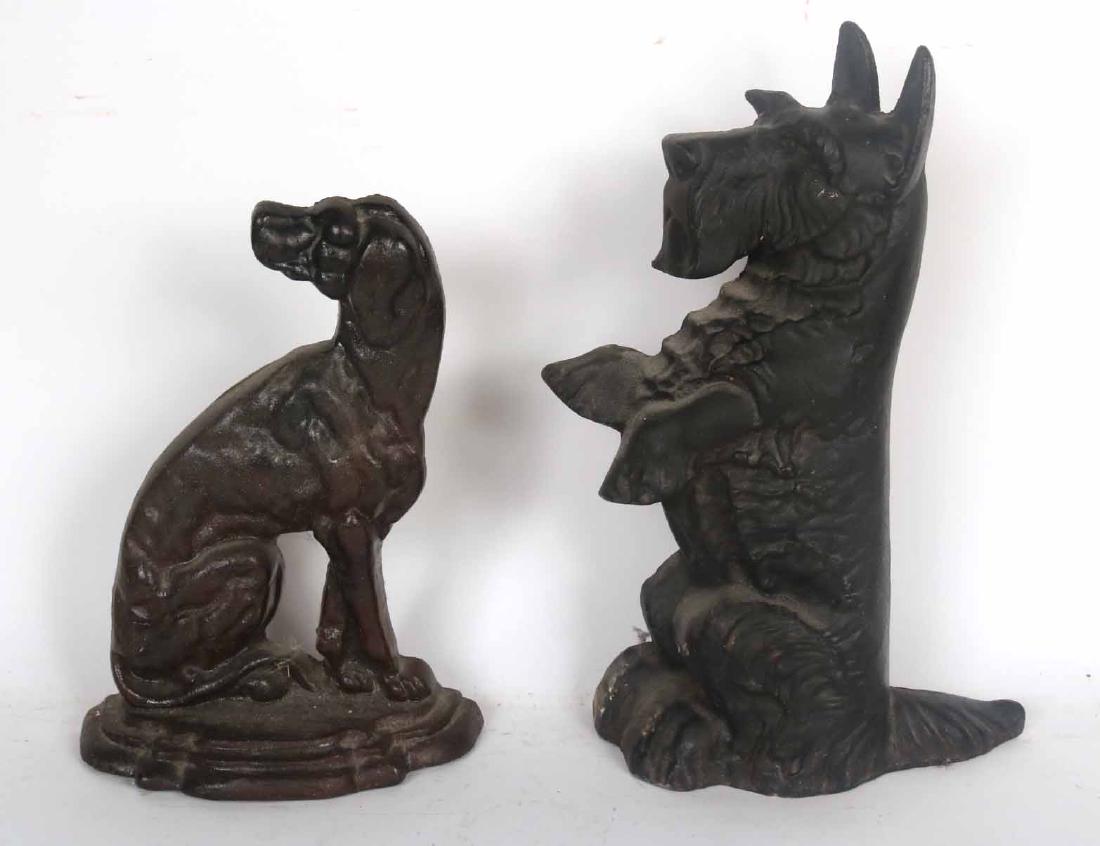 Two Dog-Form Cast-Iron Doorstops (1 of 10)