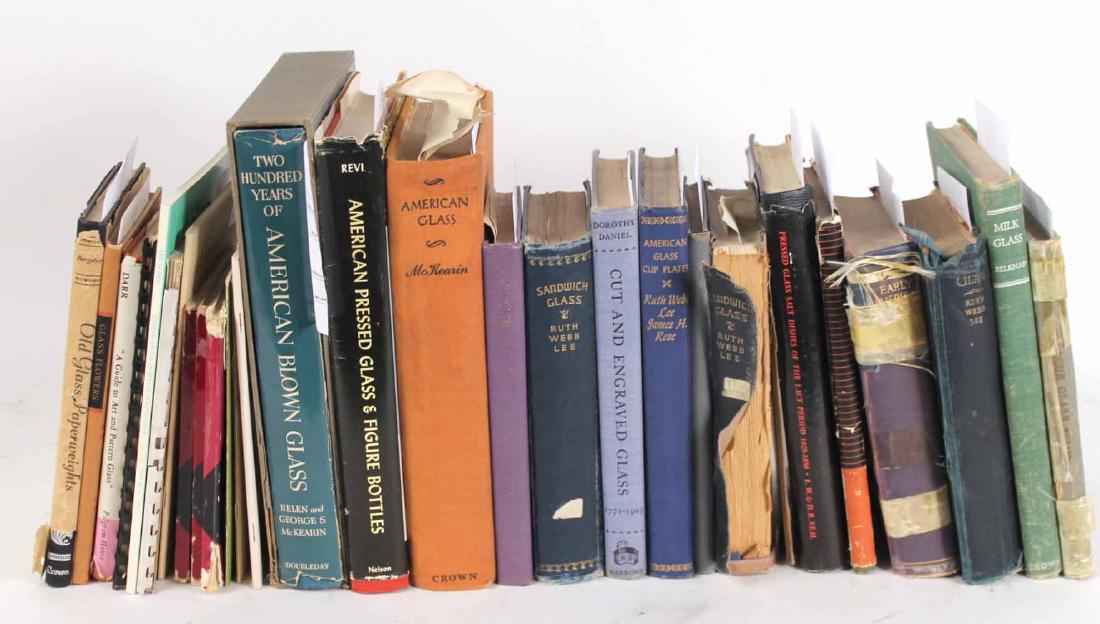 Books Pertaining to Glass (1 of 6)
