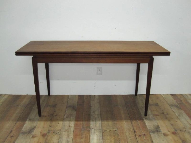 MID CENTURY JENS RISOM DESIGN DINING TABLE (1 of 7)