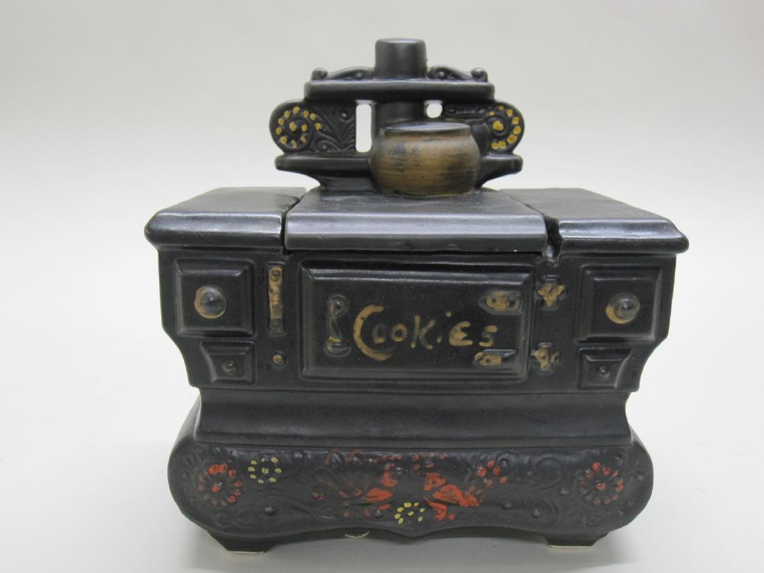 VINTAGE McCOY COOKSTOVE COOKIE JAR (1 of 6)