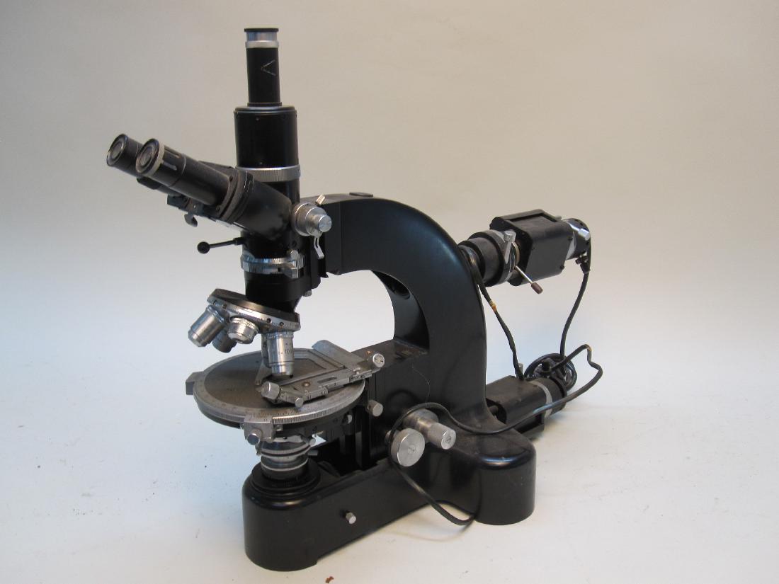 LEITZ WETZLAR MICROSCOPE (1 of 8)