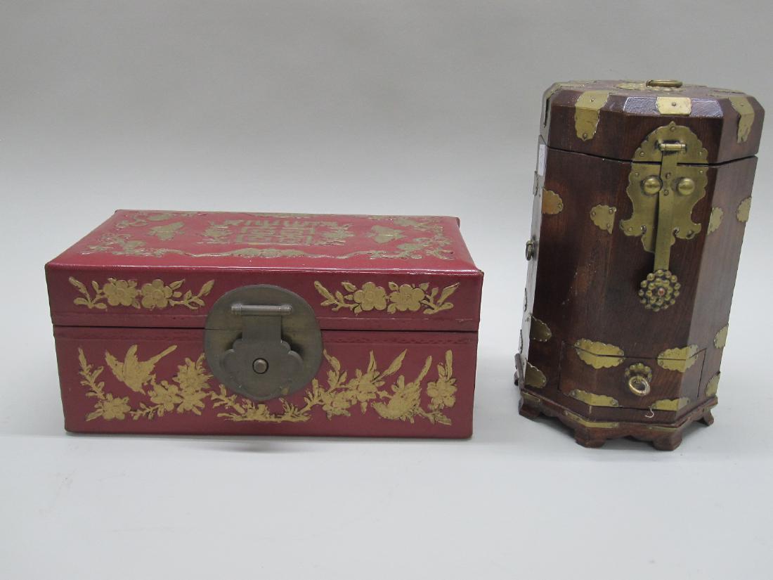 RED LACQUERED ORIENTAL STYLE BOX (1 of 8)