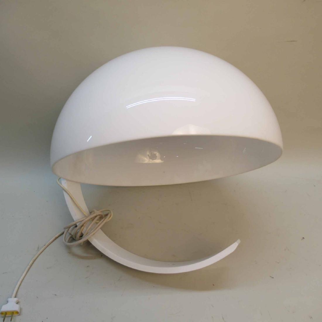MODERN DOME FORM LIGHT FIXTURE: White in color. 19" Diameter