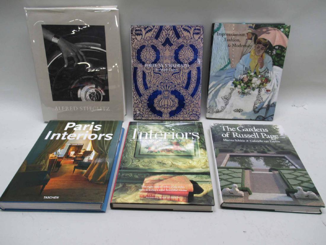 GROUP OF ASSORTED ART BOOKS (1 of 6)