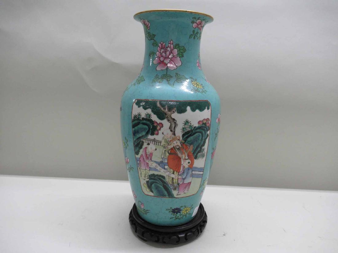 CHINESE EXPORT ROBIN`S EGG BLUE VASE (1 of 6)