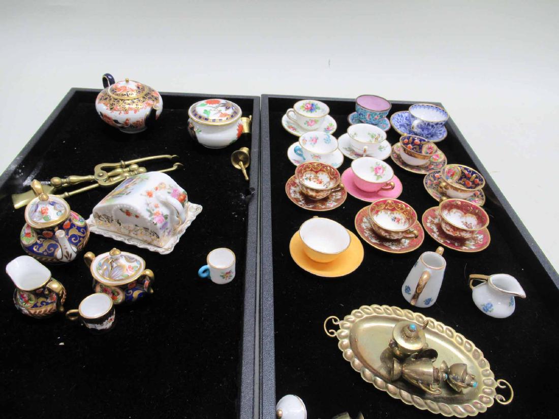 ELEVEN MINIATURE TEACUPS AND SAUCERS (1 of 6)