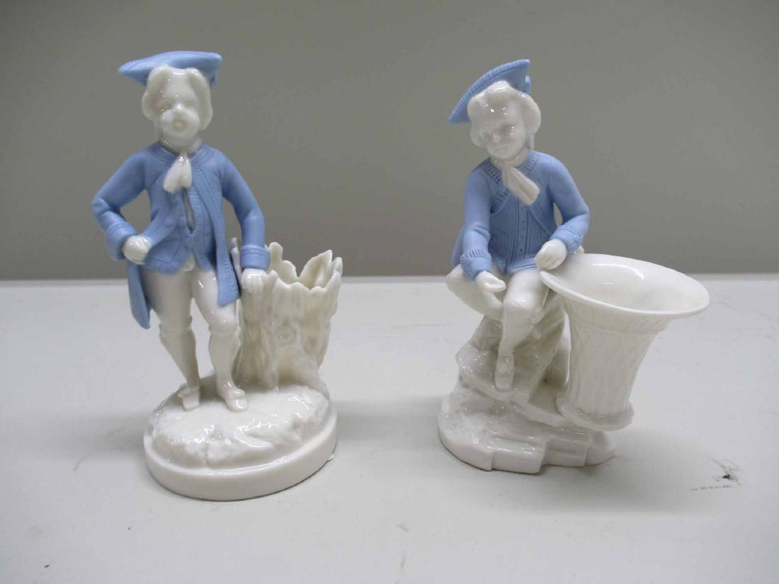 PAIR OF BLUE WORCESTER FIGURAL VASES (1 of 5)