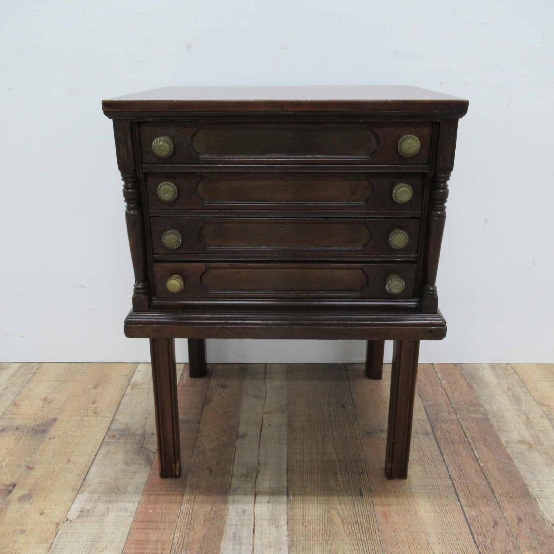 MAHOGANY FOUR DRAWER SILVER CHEST (1 of 10)