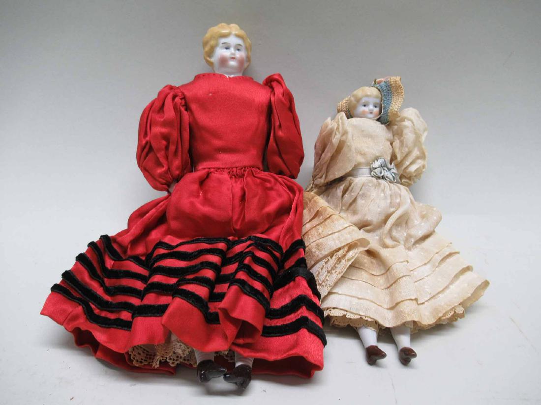 TWO BLONDE SHOULDER HEAD DOLLS (1 of 2)