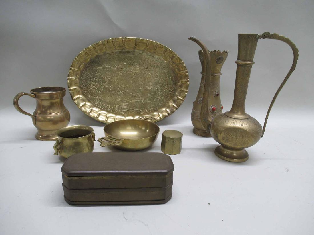 GROUP OF ASSORTED BRASS TABLE ARTICLES (1 of 5)