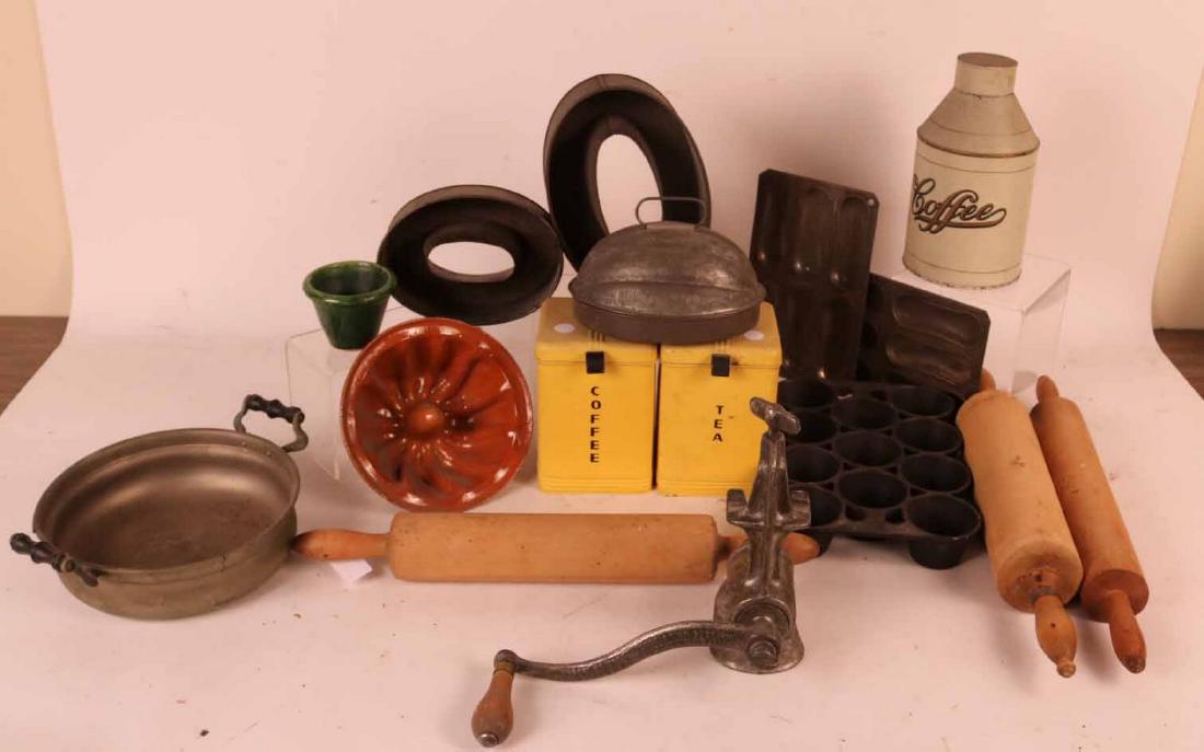 Assorted Kitchenware Articles (1 of 3)