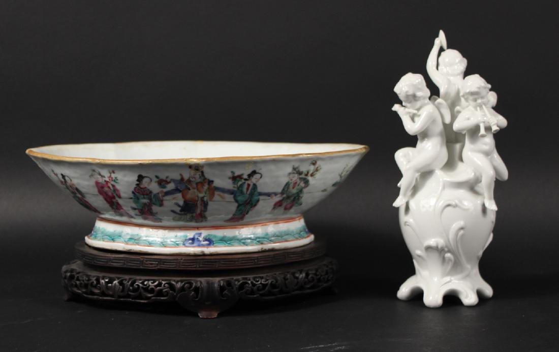 Chinese Export Oval Footed Center Bowl (1 of 8)