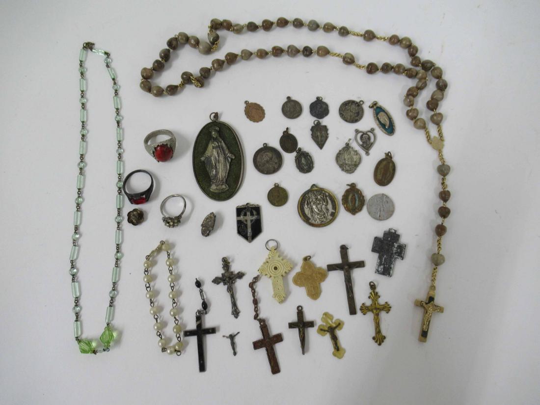 Group of assorted religious articles. (1 of 9)