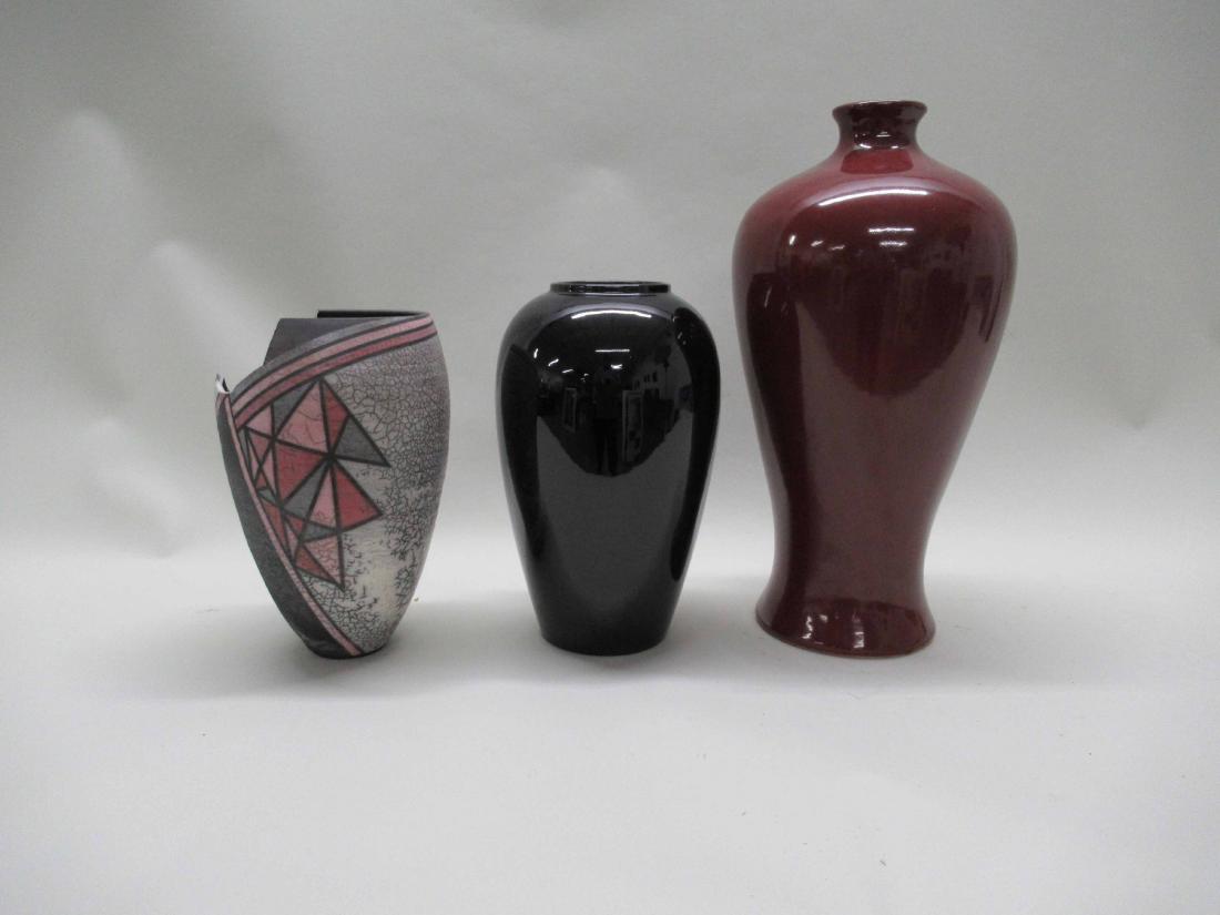 MID CENTURY MODERN STYLE VASE (1 of 8)