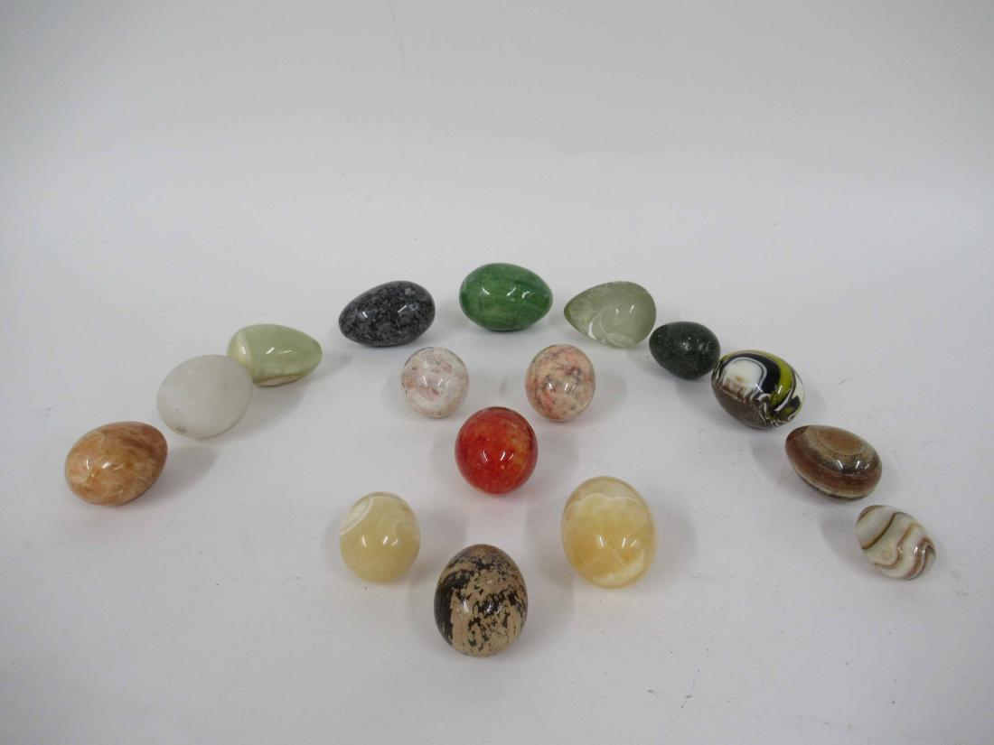 Sixteen Assorted decorated eggs (1 of 4)