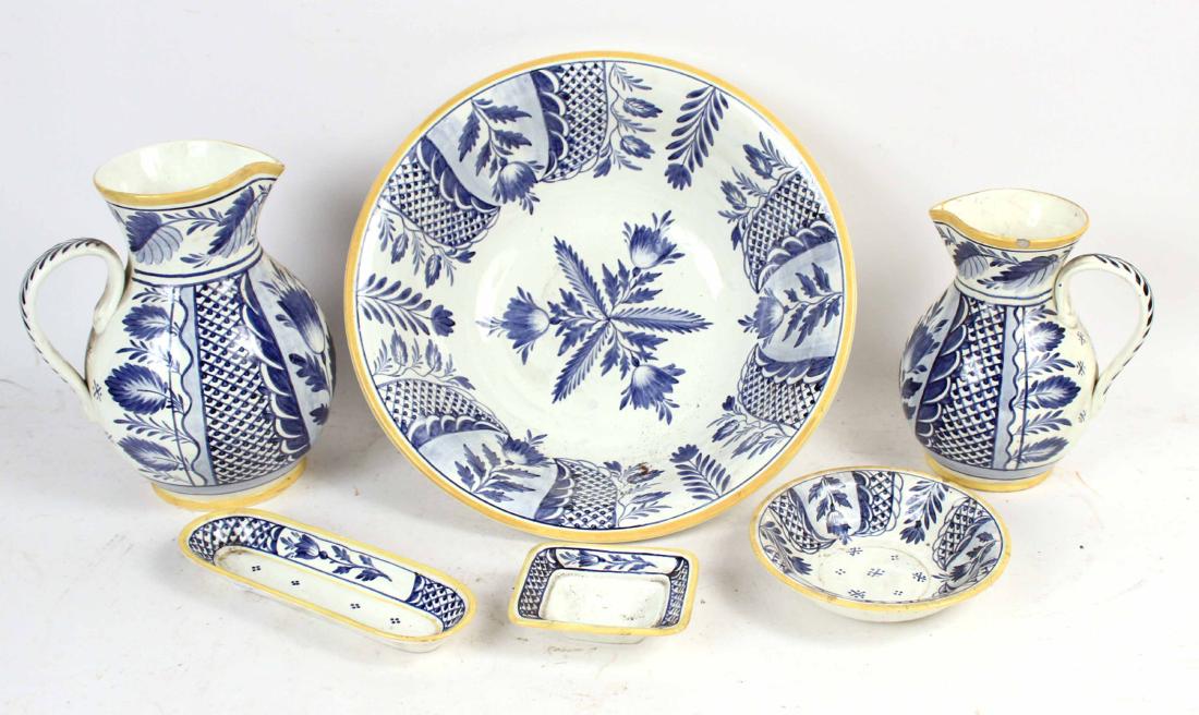 Ceramic Blue White and Yellow Chamber Waste Set (1 of 7)