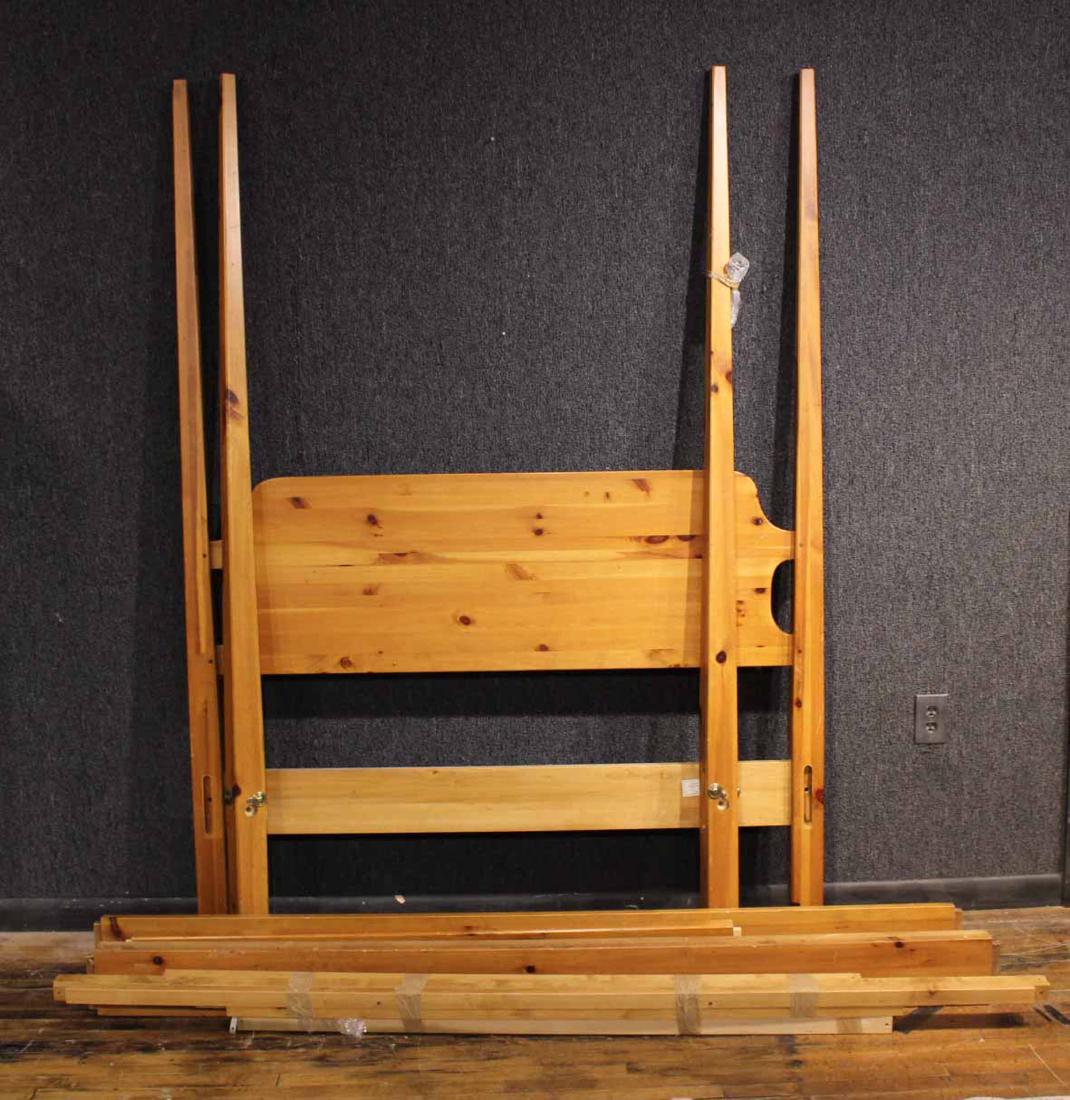 Federal Style Pine Four-Post Bedstead (1 of 3)