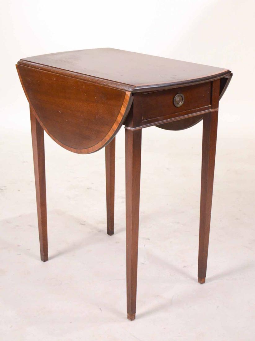 Federal Style Mahogany Pembroke Table (1 of 2)