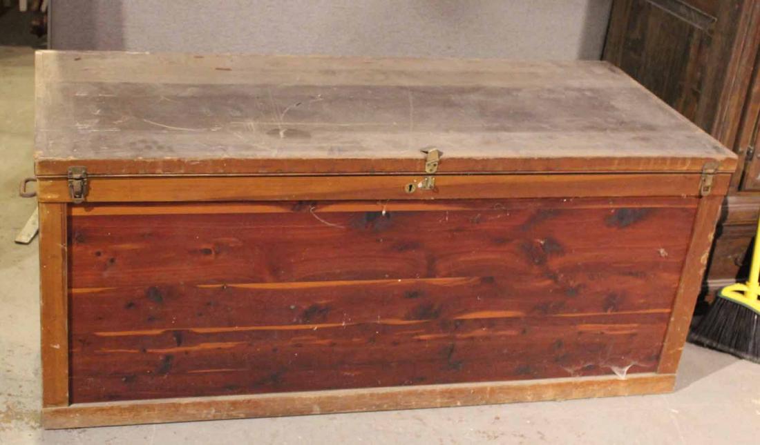 Cedar Blanket Chest (1 of 3)