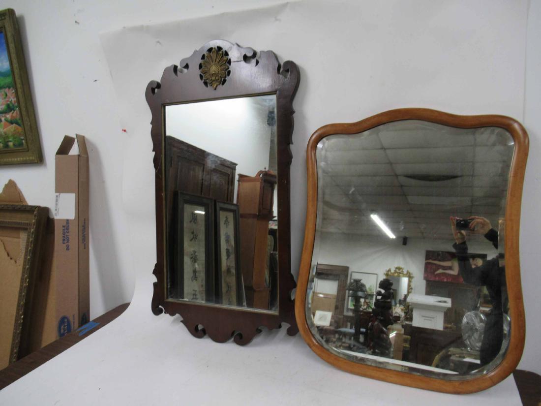 Mahogany shell crest wall mirror (1 of 5)
