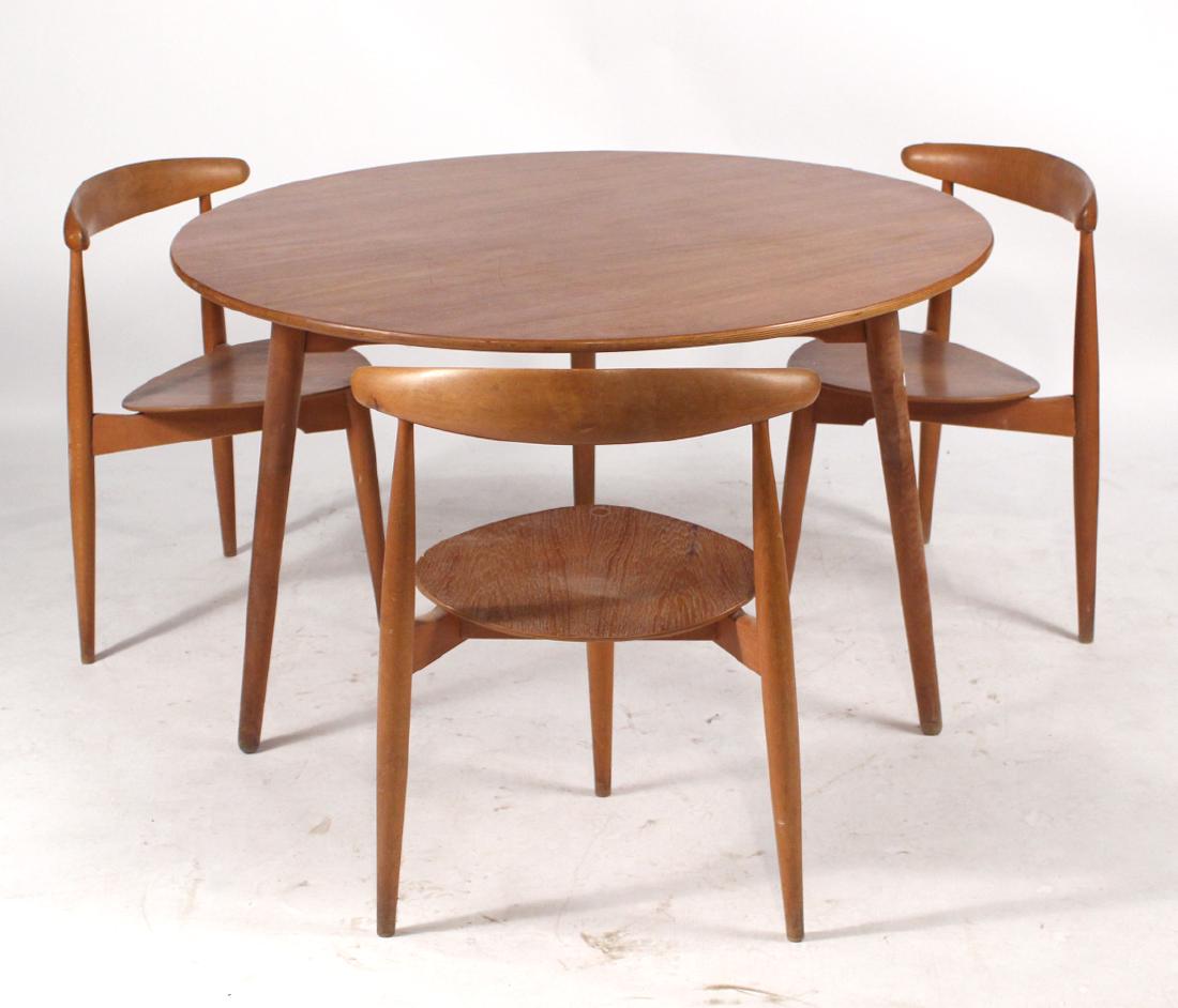 Hans Wegner for Fritz Hansen, Oak and Teak Table (1 of 6)