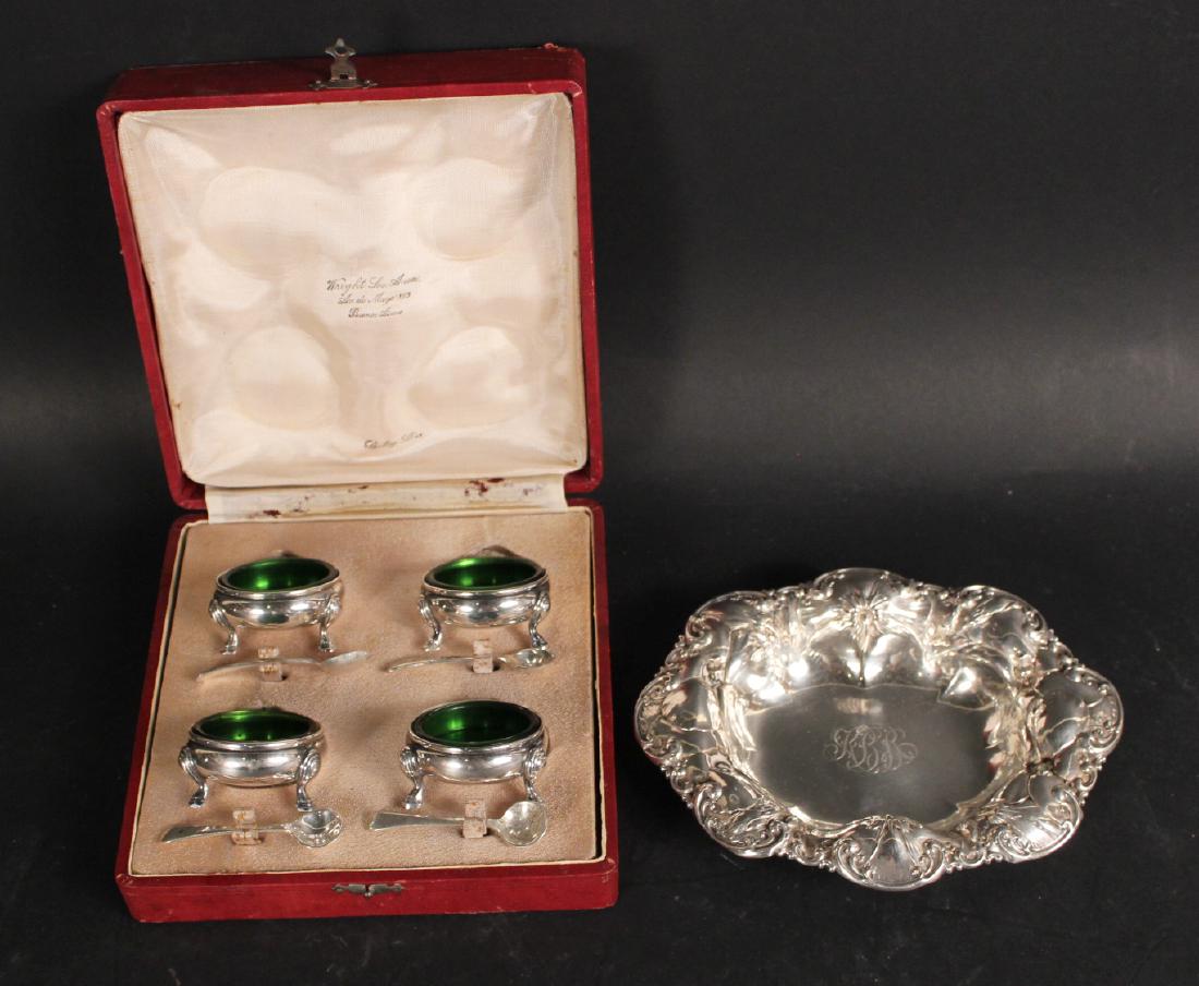 Boxed Set of Sterling Salt Cellars (1 of 6)