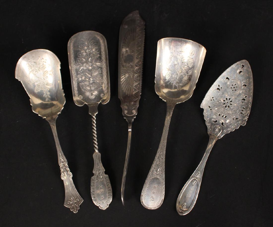 Four Victorian Silver Flatware Serving Pieces (1 of 5)