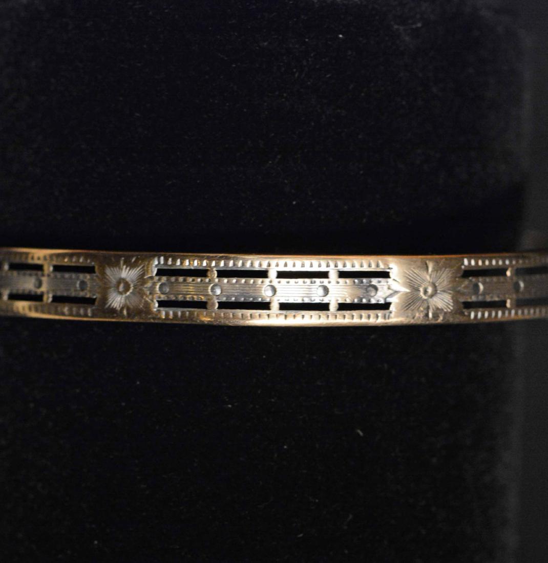 Victorian Unmarked Gold Bangle Bracelet (1 of 3)