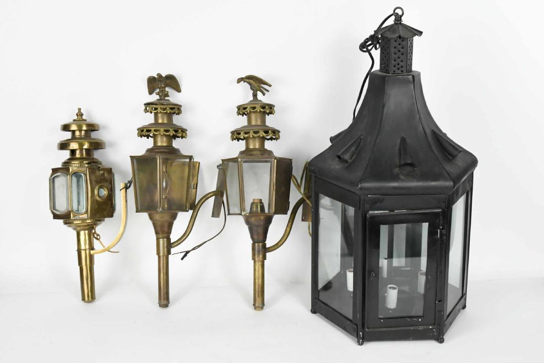 Pair of Brass Coach Lights (1 of 6)