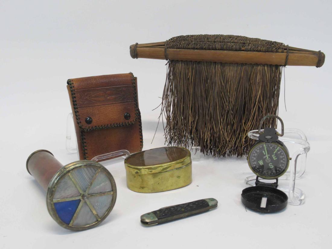 Vintage Wooden Tripod: Vintage Wooden Tripod Missing one leg, Together with a leather wallet, compass, pocket knife, brass box, pine needle brush and kaleidoscope. Used condition, wear, worn.