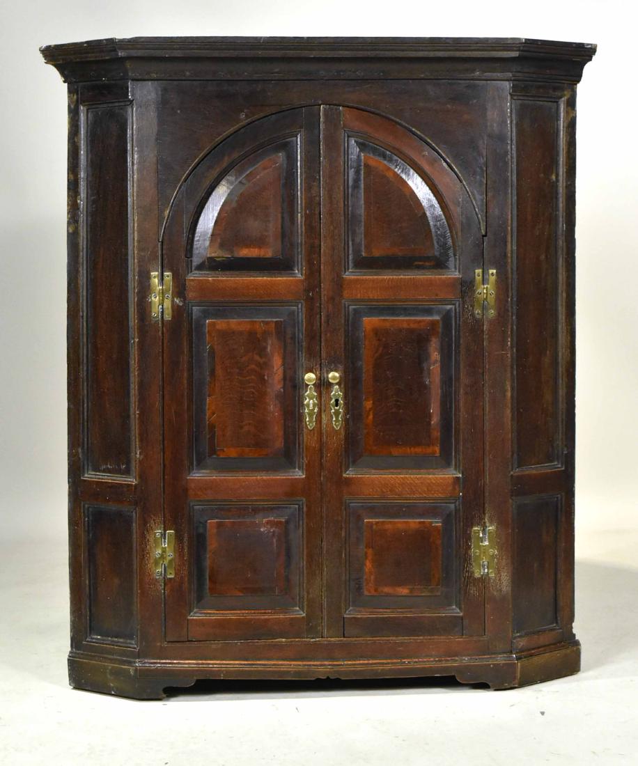 Raised Panel Oak Corner Cupboard (1 of 8)