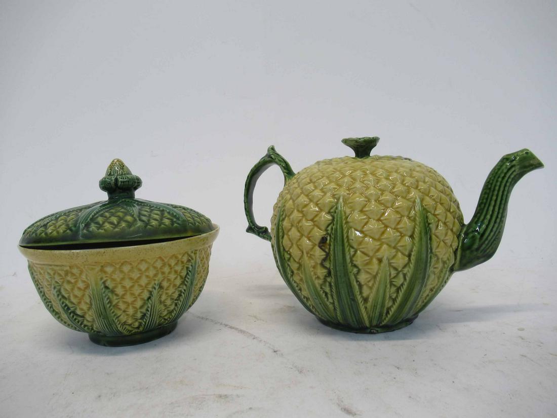 Rare Wedgwood-Whieldon Pineapple Ware Teapot: Wedgwood-Whieldon Pineapple ware Teapot together with similar sugar bowl, Both unmarked attributed to Wedgwood-Whieldon style. Used condition, chip and crack to teapot lid, minor chip to rim and to to