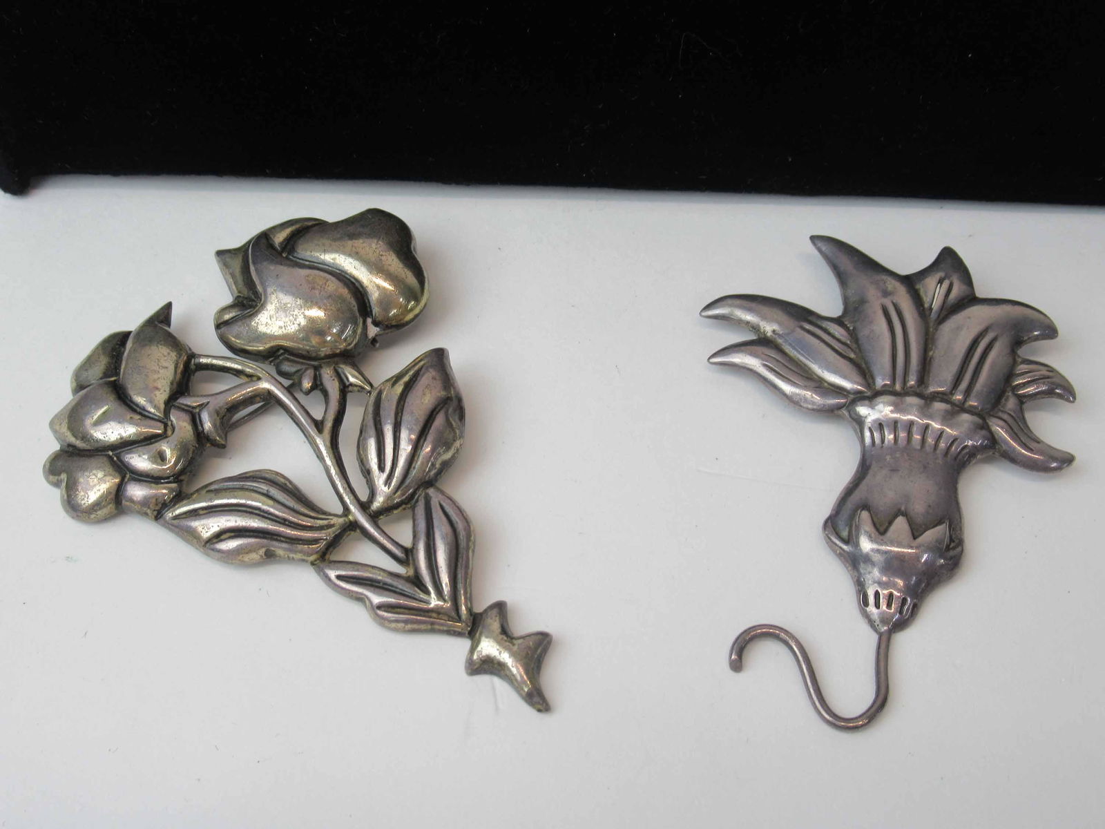 Two Mexican Sterling Silver Floral Brooches (1 of 5)