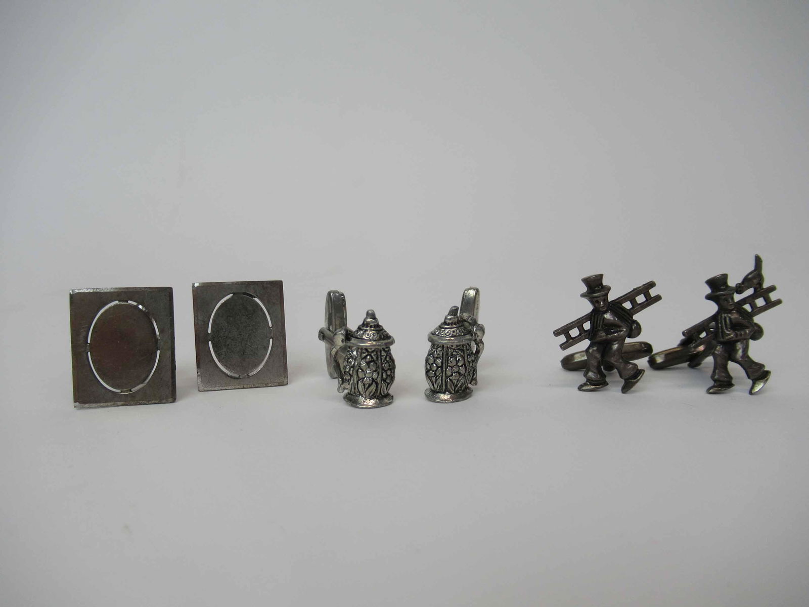 Three Pair Silver Cufflinks (1 of 6)