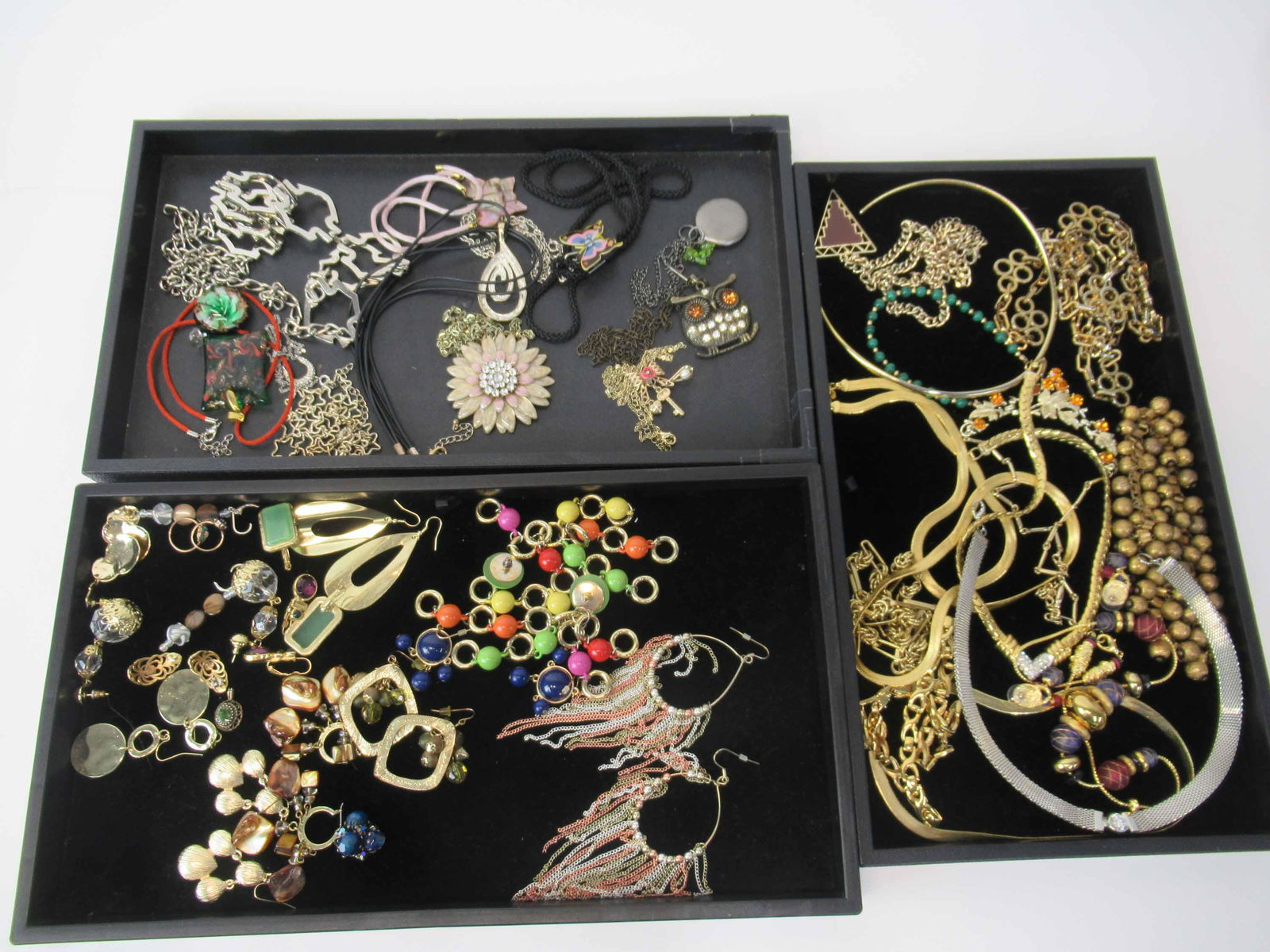Group of Assorted Costume Jewelry (1 of 9)