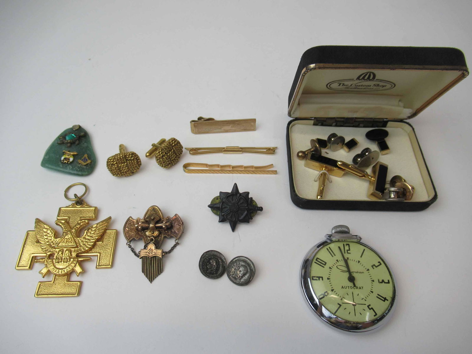 Group of Assorted Gentleman's Dresser Articles (1 of 12)