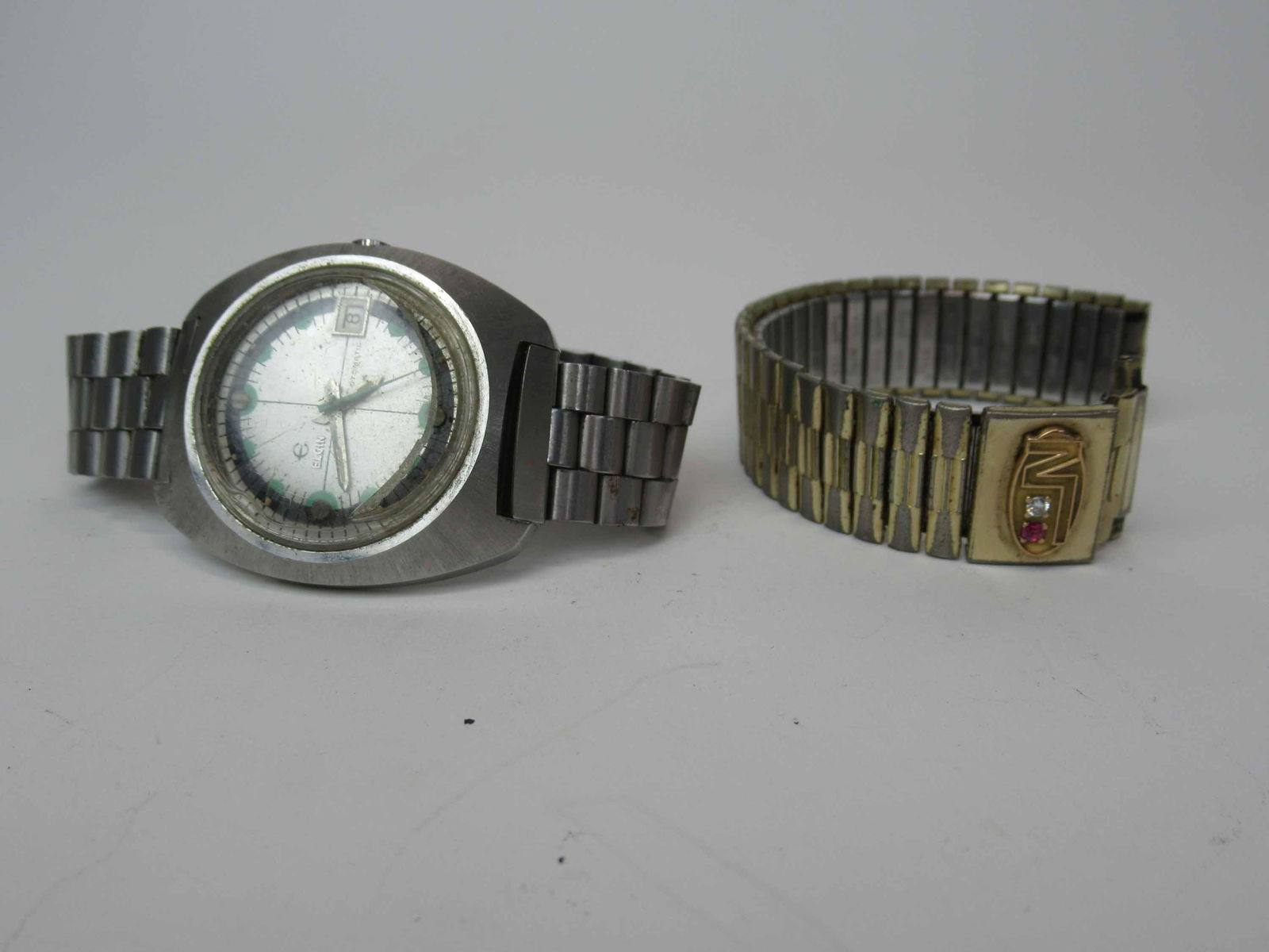 Vintage Elgin Men's Automatic Wrist Watch (1 of 6)