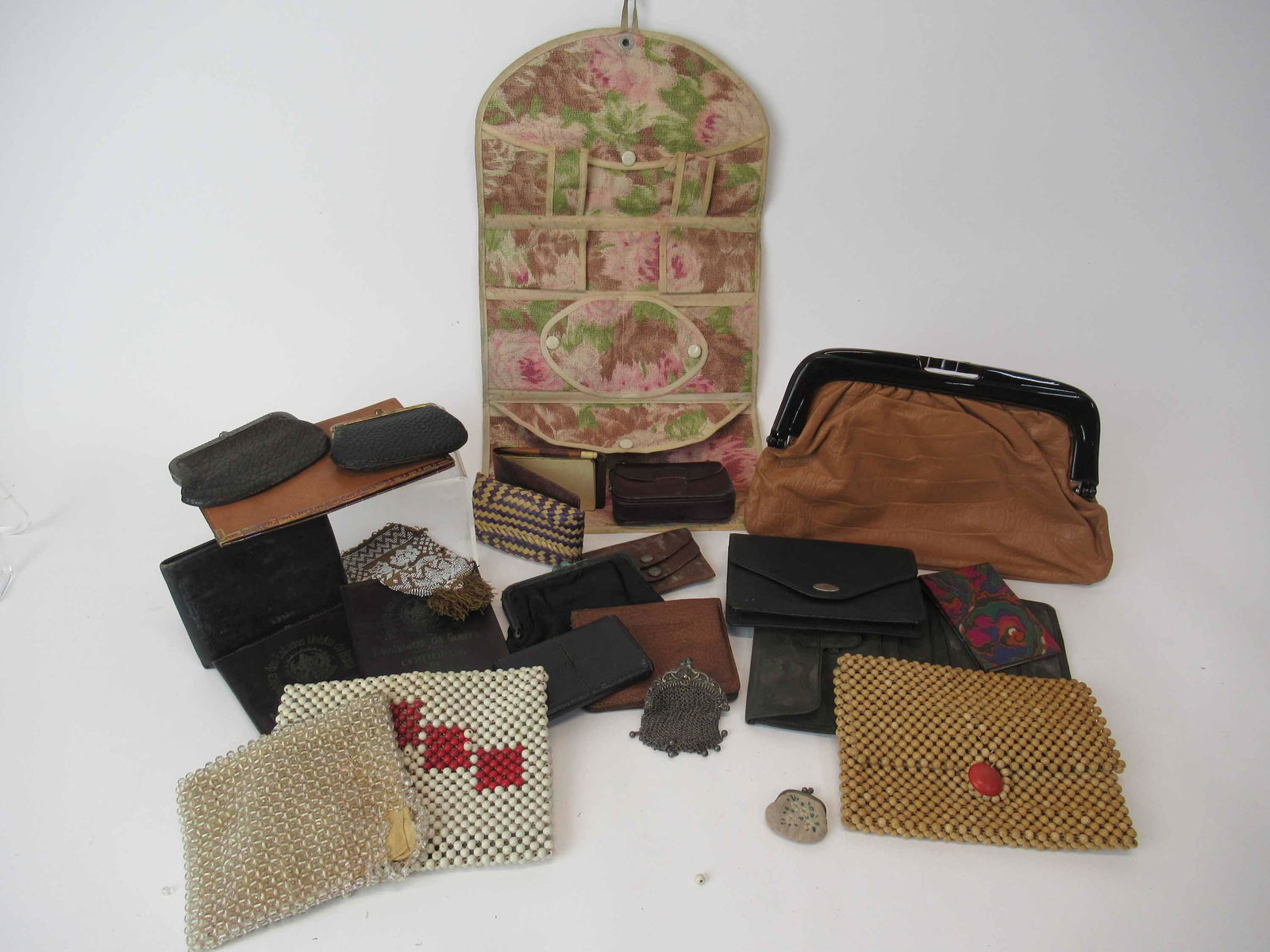 Group of Assorted Ladies Wallets and Change Purse (1 of 16)