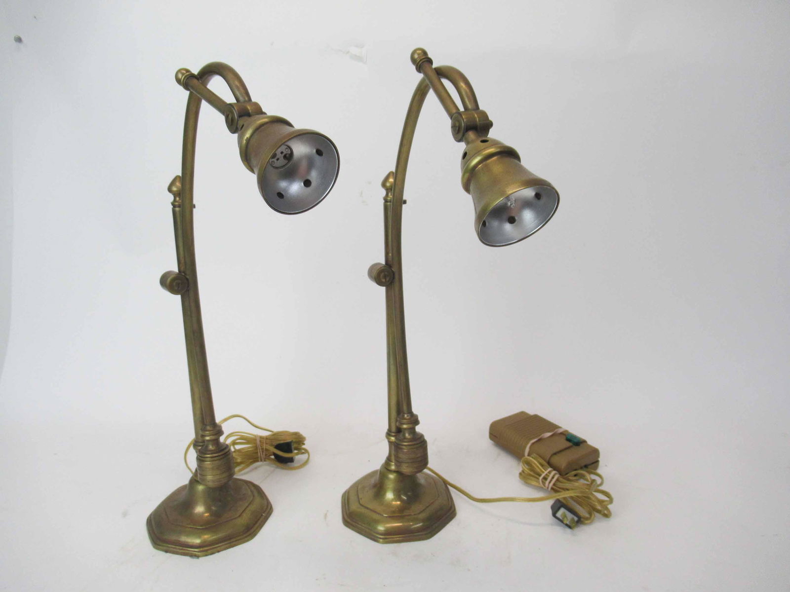 Pair of Dutruc Rosset Bronze Finish Table Lamps (1 of 6)