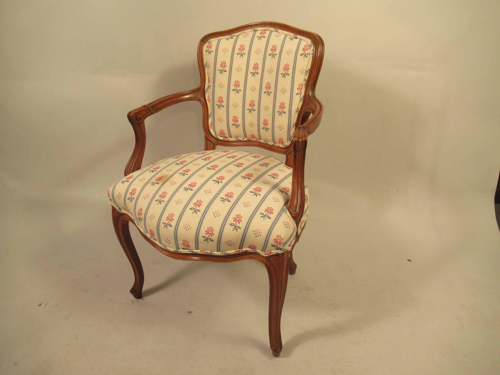 Louis XV French Style Fauteuil (1 of 6)