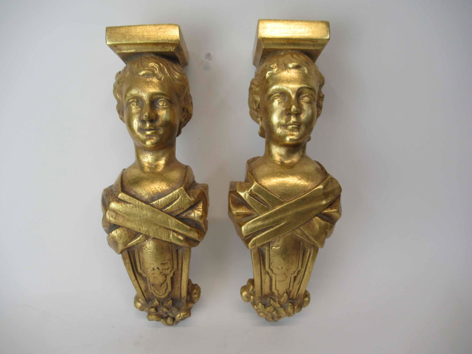 Two Neoclassical Style Figural Wall Brackets (1 of 8)