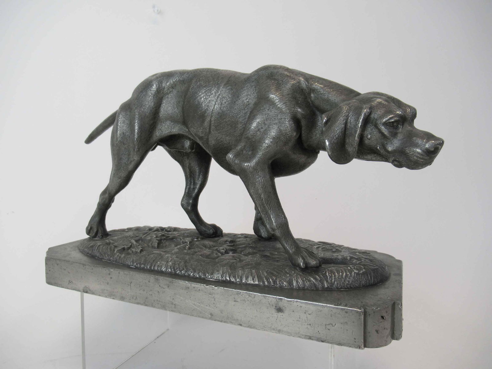 Pewter Statue of Hound Dog (1 of 9)