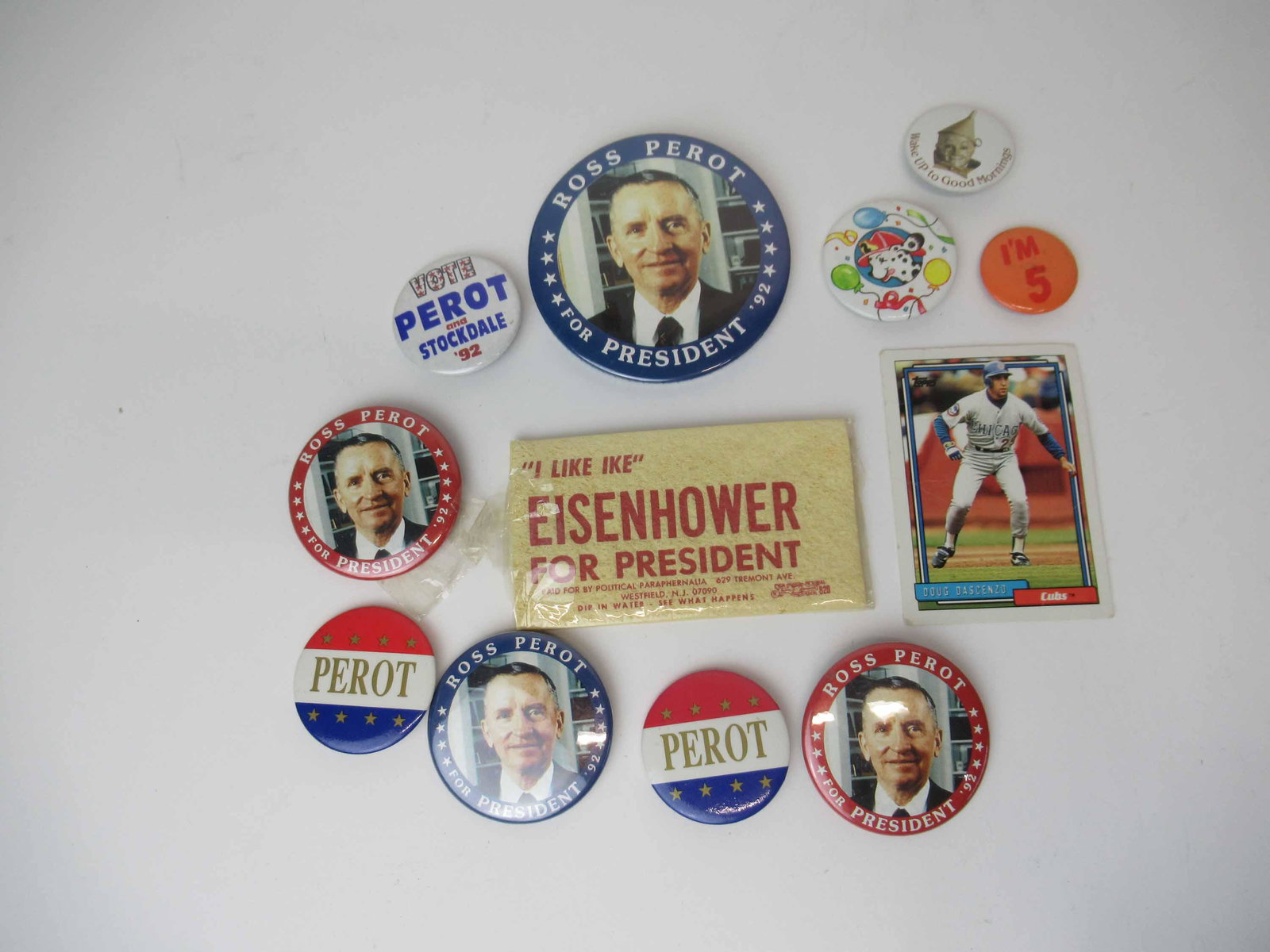 Group of Assorted Ross Perot Political Pins: Group of Assorted Ross Perot Political Pins. Together with assorted Pins and a Eisenhower for President memorabilia. Used condition.