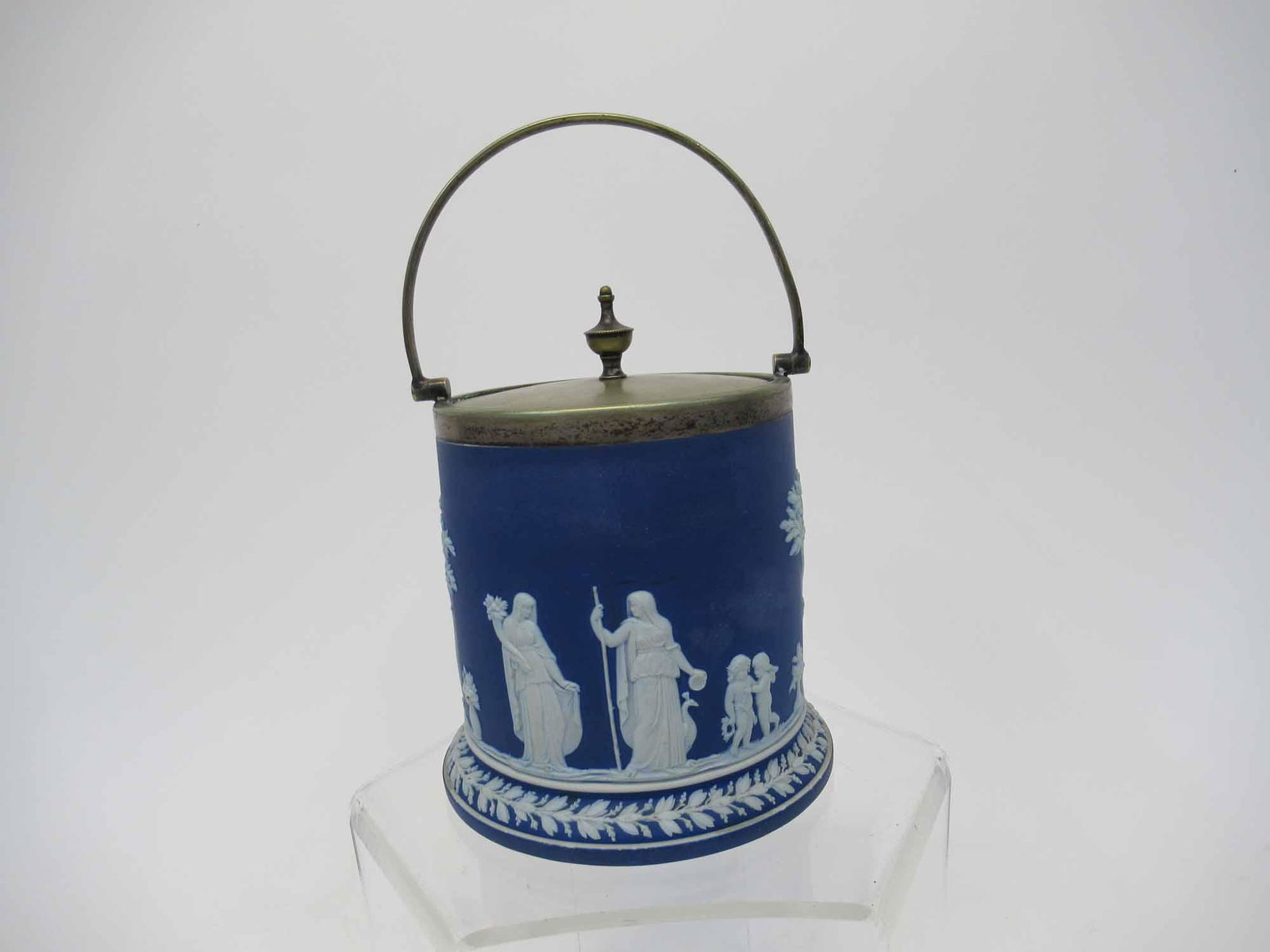 Wedgwood Jasperware Royal Blue Biscuit Jar (1 of 9)