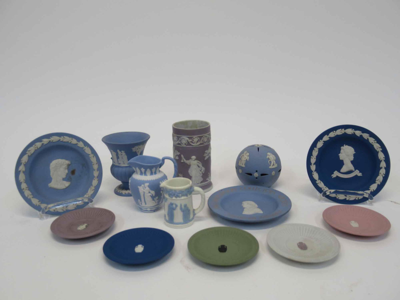 Group of Assorted Wedgwood Jasperware (1 of 9)