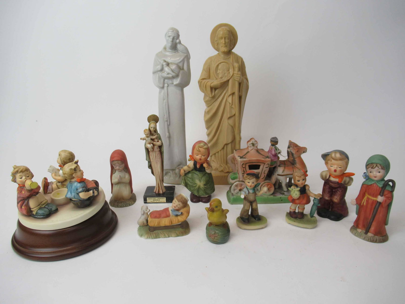 Group of Assorted Porcelain Figurines (1 of 9)
