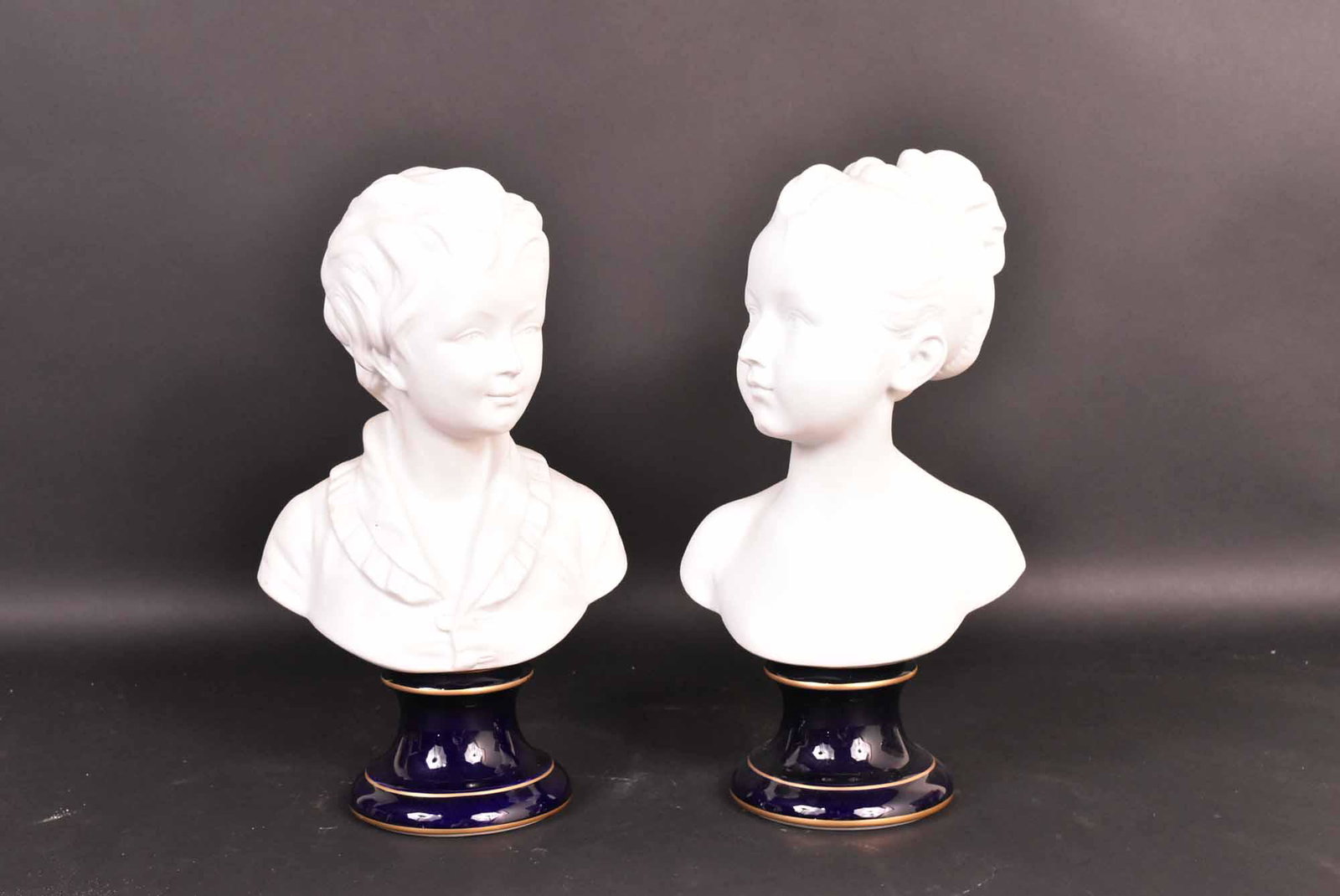 Pair of Limoges Bisque Porcelain Busts (1 of 11)